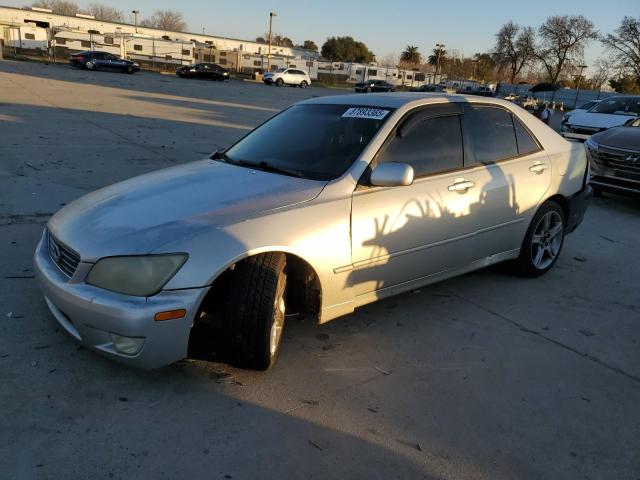 lexus is 300 2001 jthbd182110030035