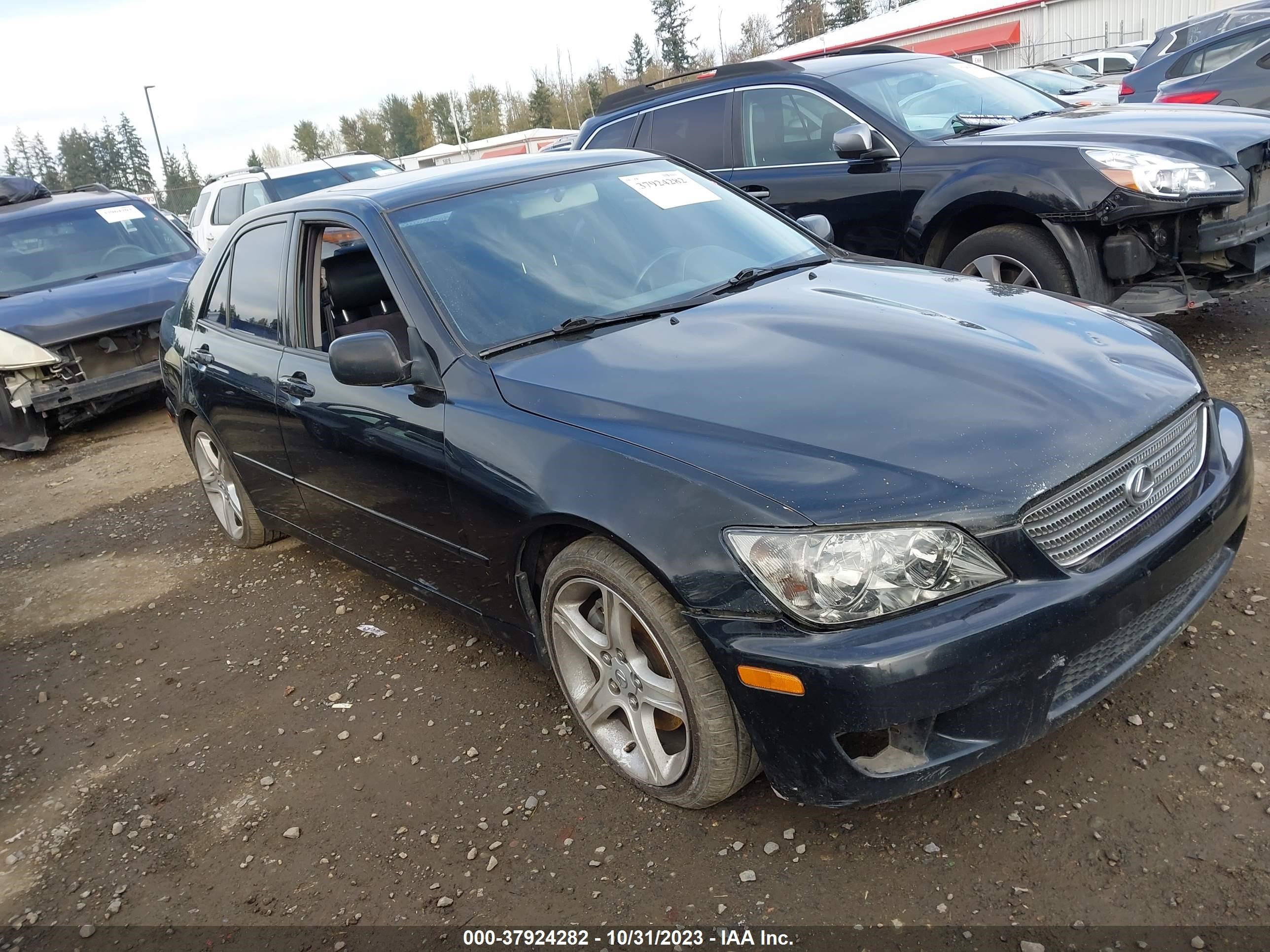 lexus is 2001 jthbd182610033514