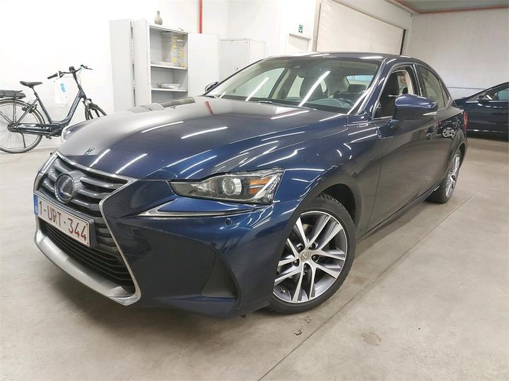 lexus is 2018 jthbh5d2905072102