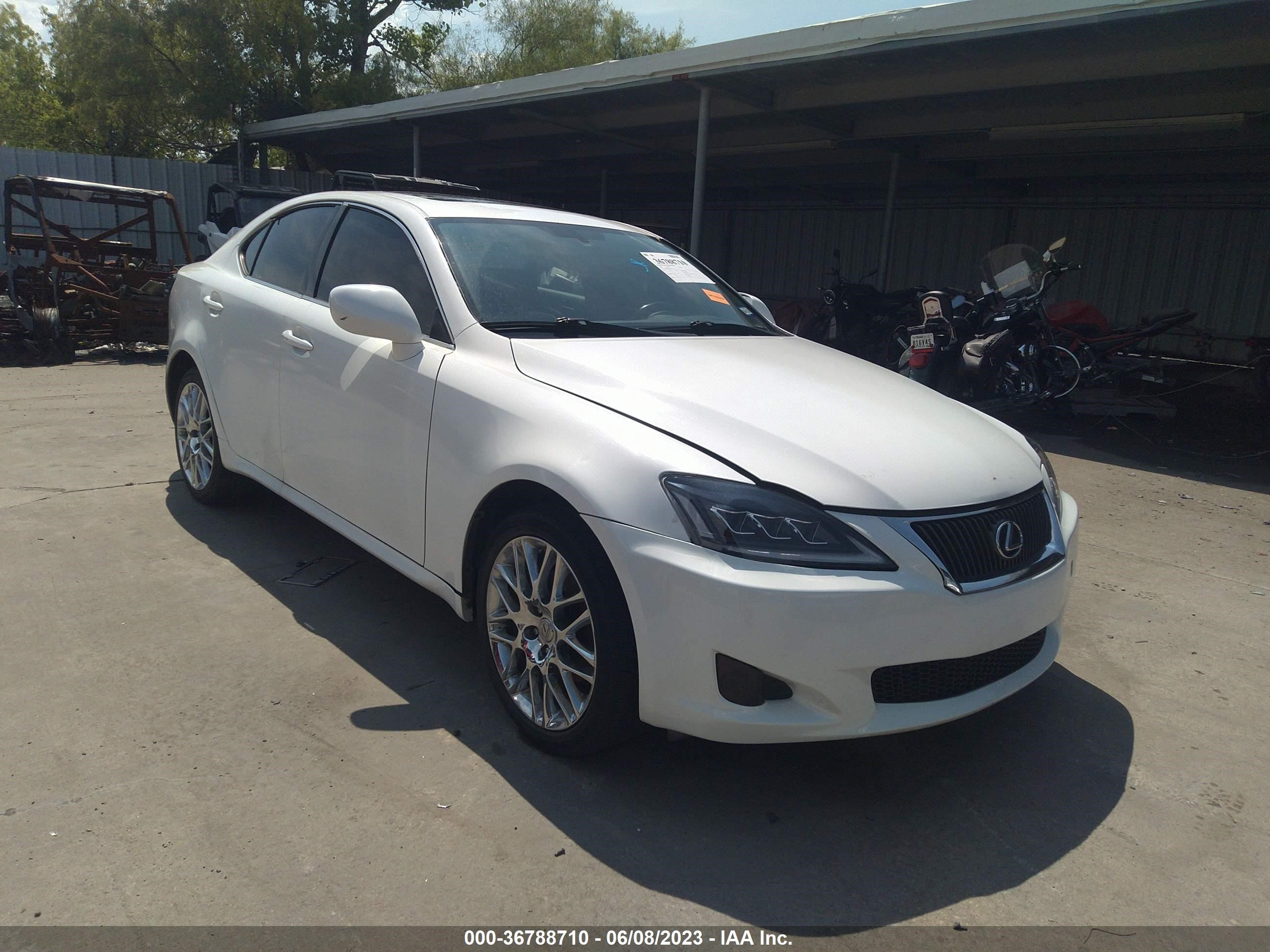 lexus is 2009 jthck262095032425