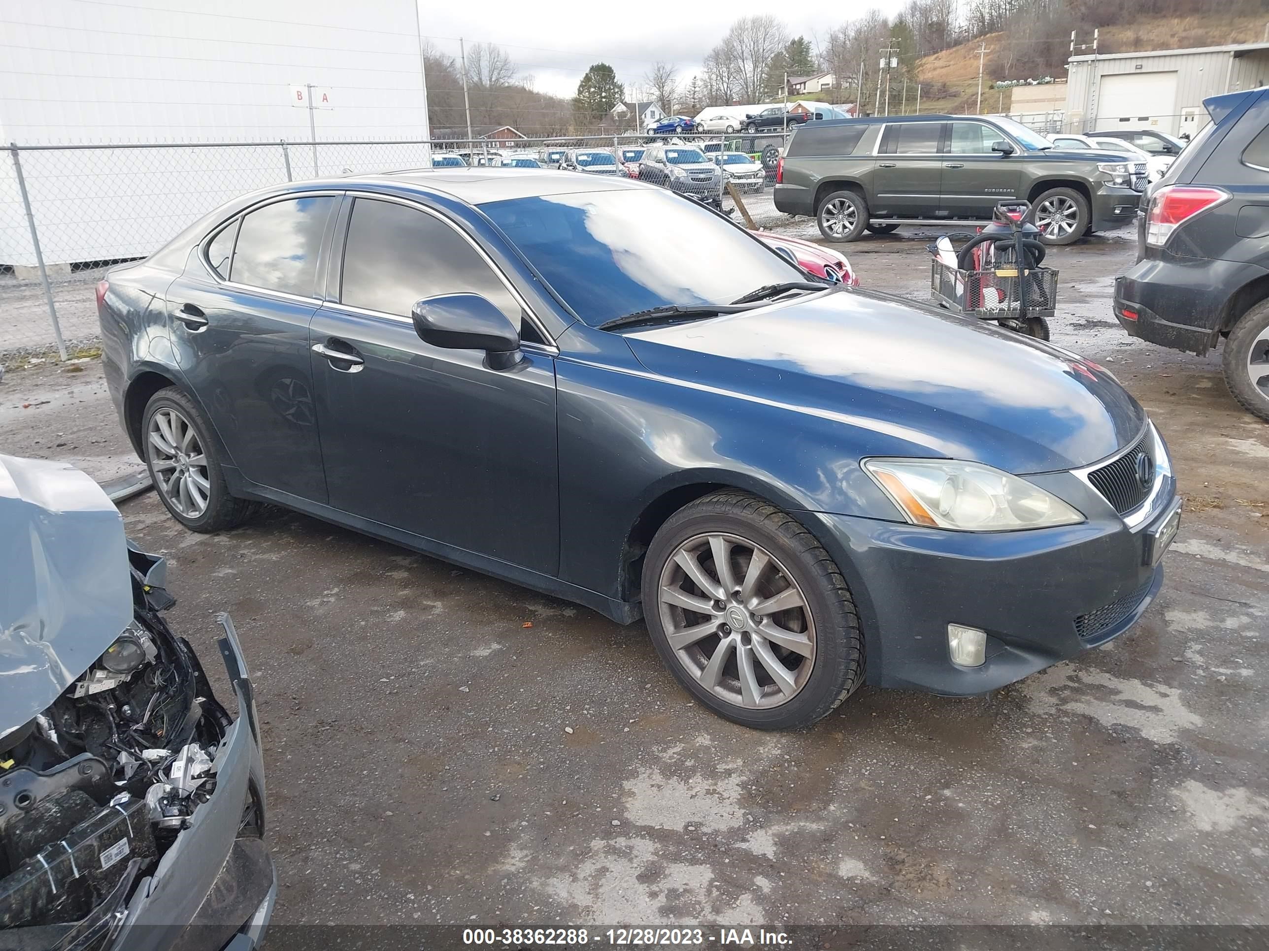 lexus is 2007 jthck262572018857