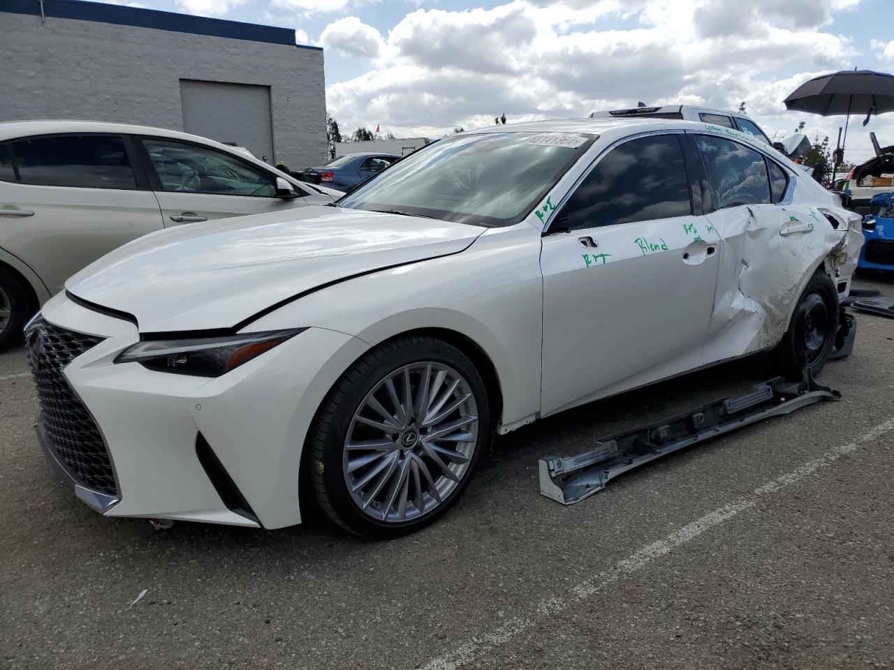 lexus is 2022 jthda1d20n5122348