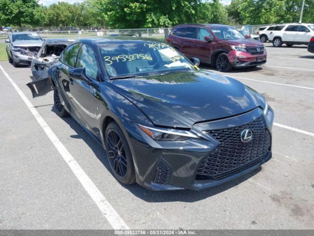 lexus is 2024 jthgz1e2xr5033655