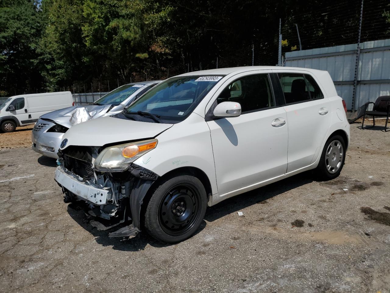 scion xd 2012 jtkku4b43c1028371