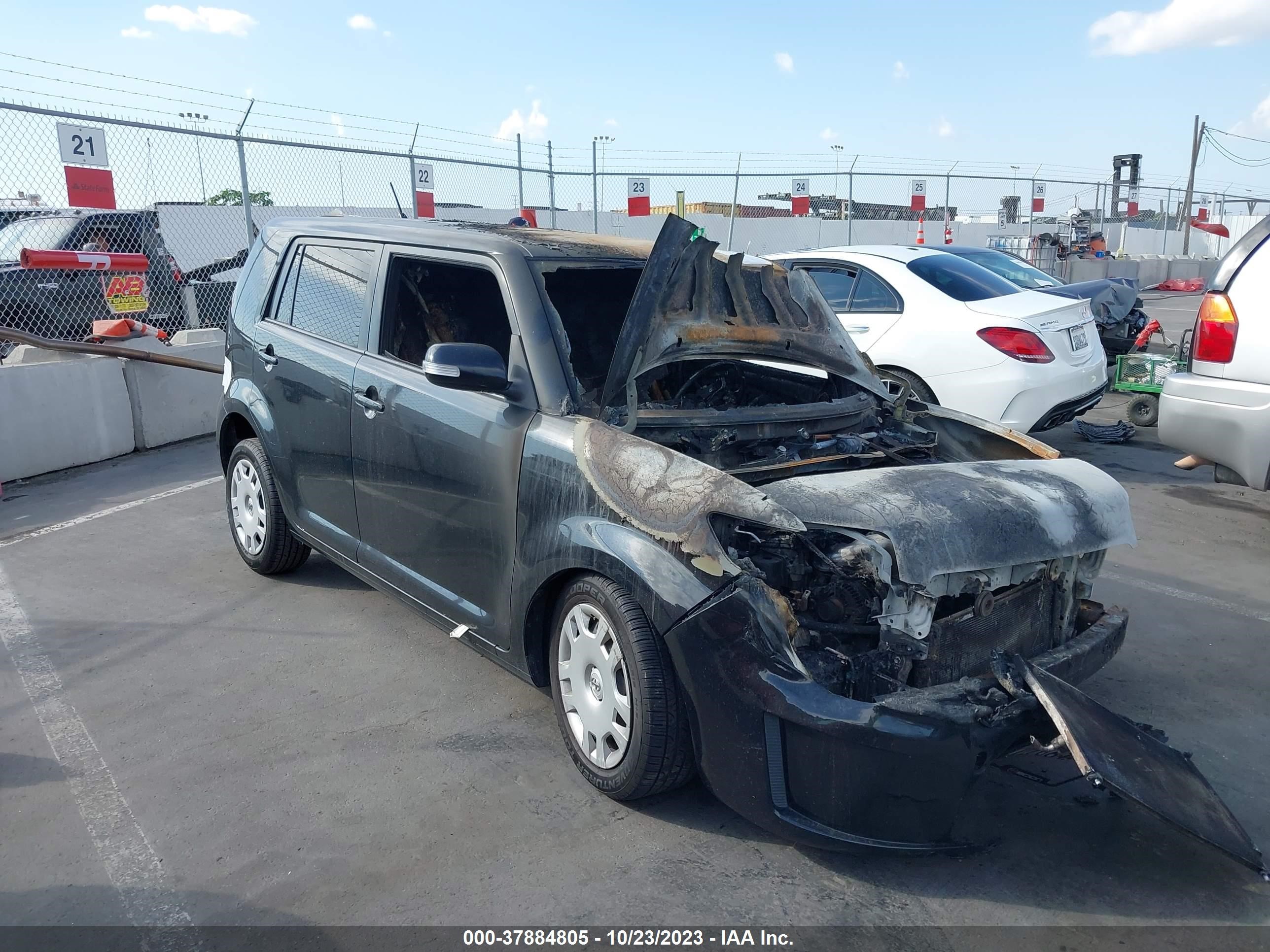 scion xb 2008 jtlke50e381053577