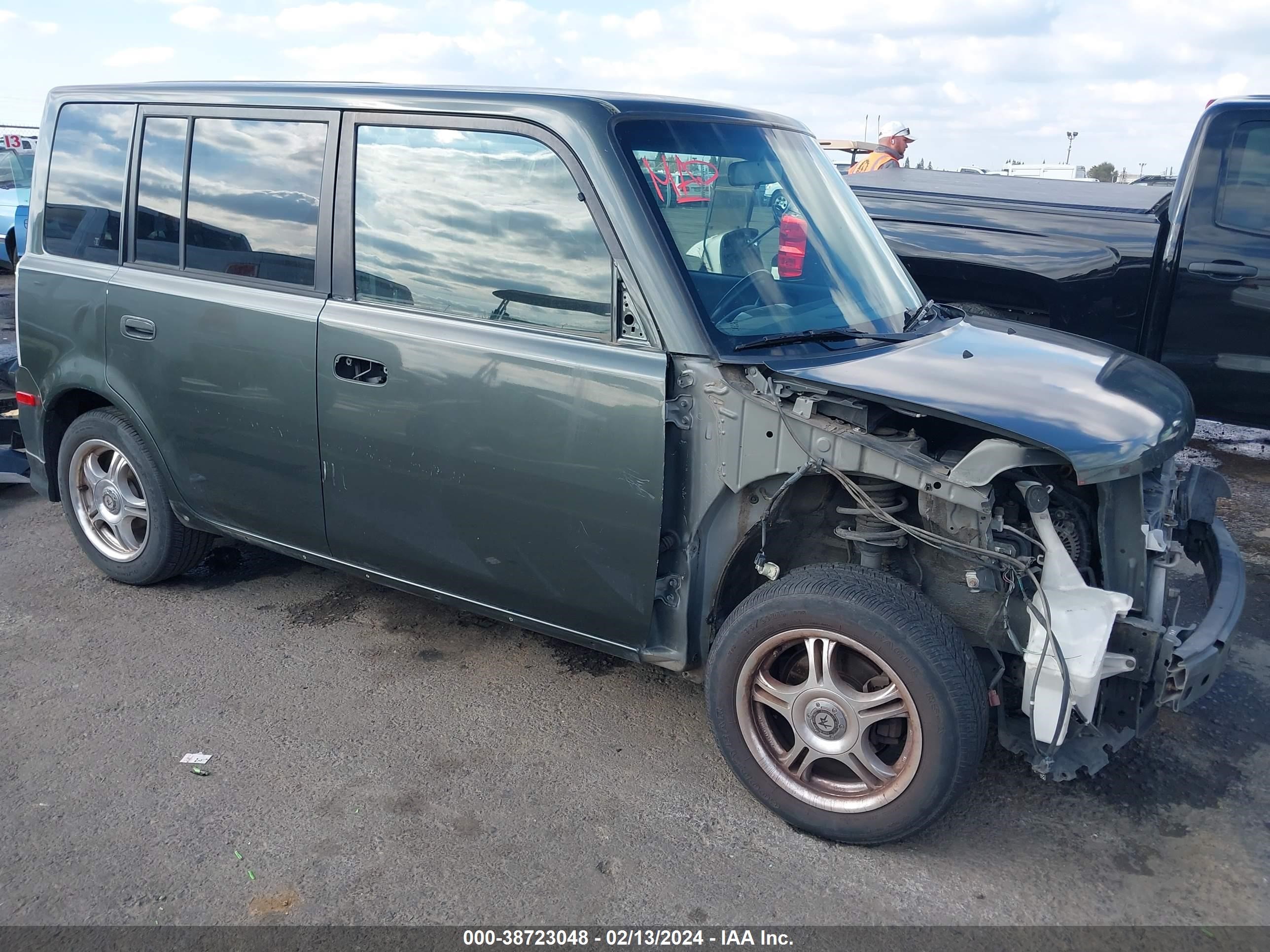 scion xb 2005 jtlkt324350200142