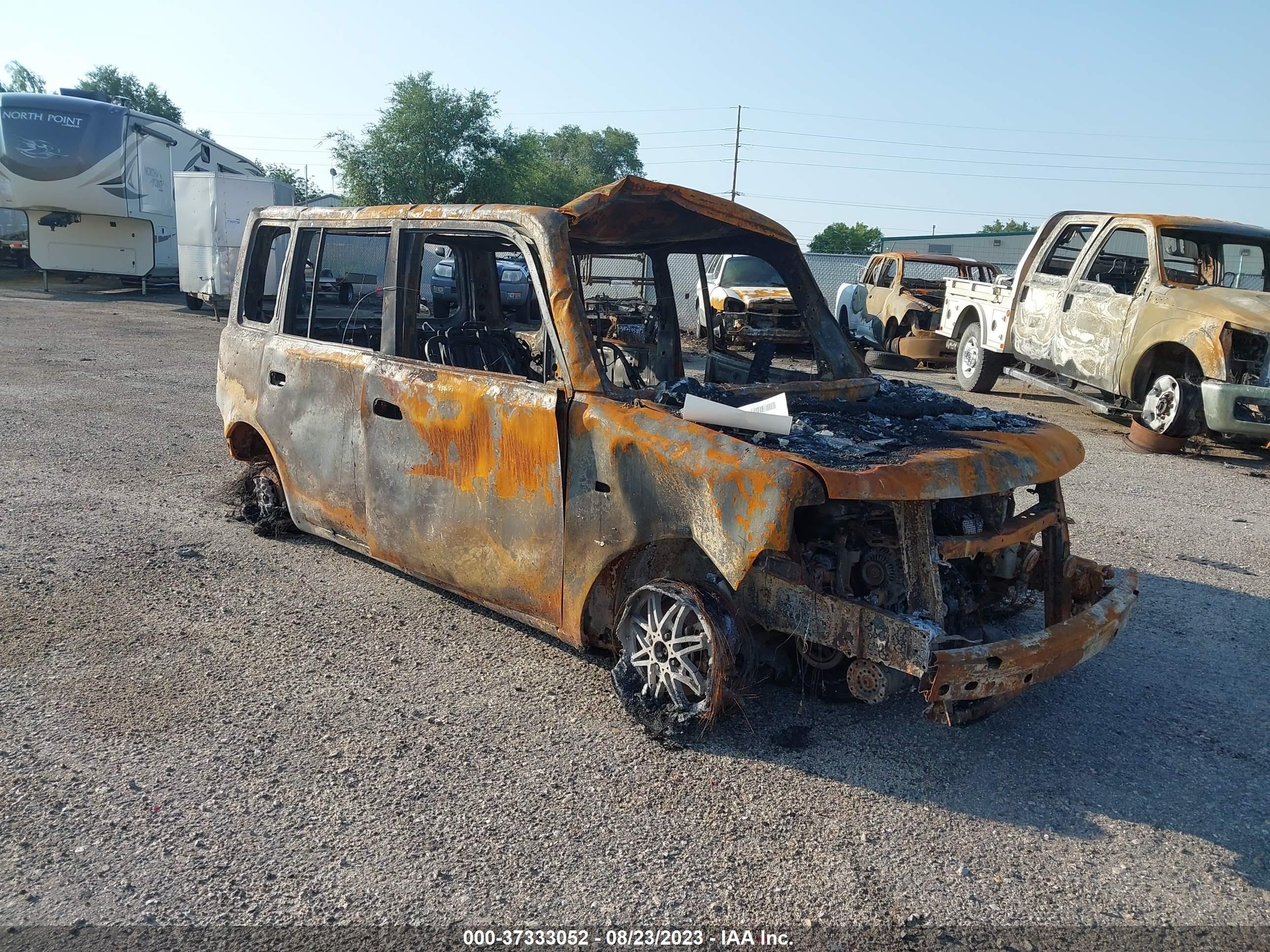 scion xb 2004 jtlkt334540164001