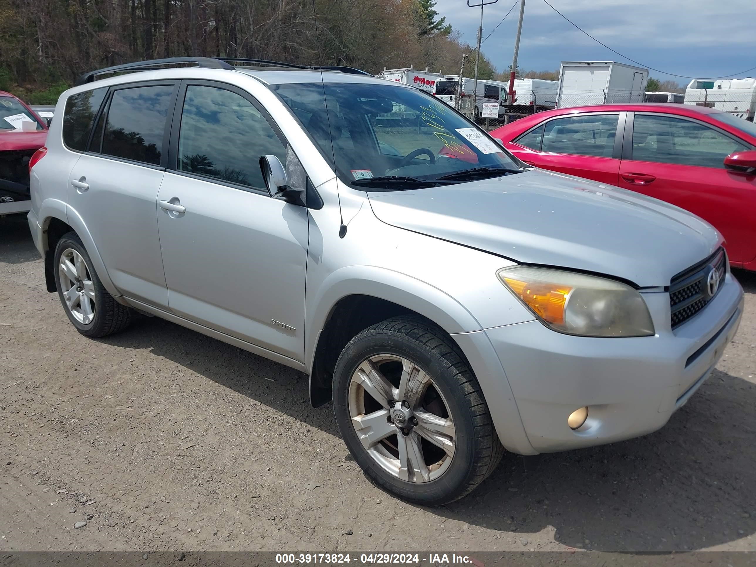 toyota rav 4 2008 jtmbd32v886081684