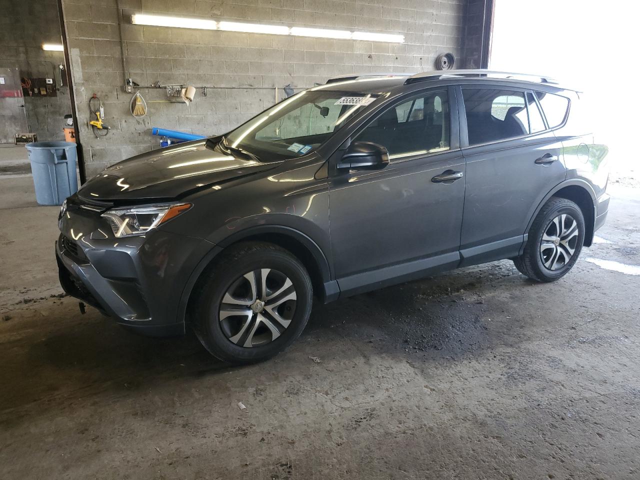 toyota rav 4 2016 jtmbfrev0gd192832