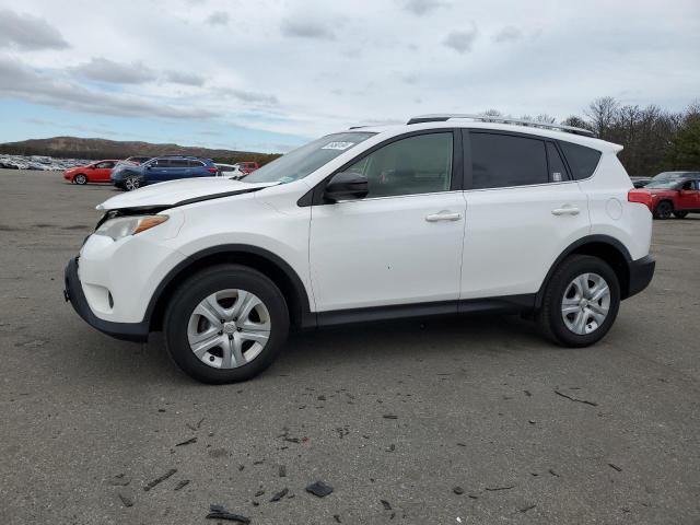 toyota rav4 le 2015 jtmbfrev1fd143427