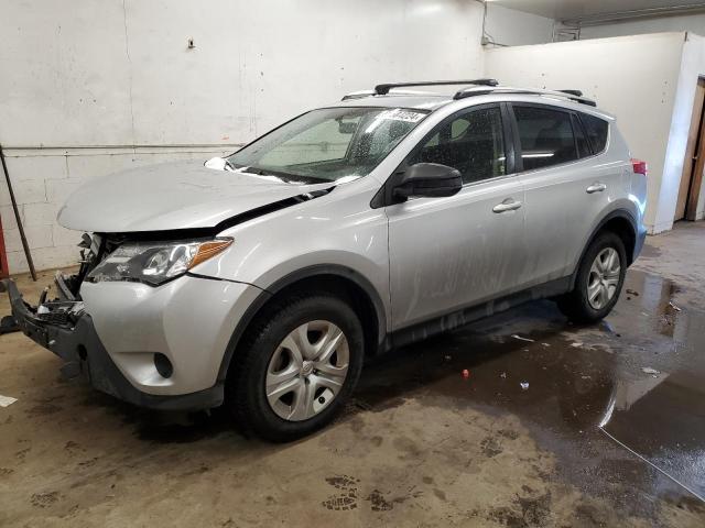 toyota rav4 le 2015 jtmbfrev1fj033270