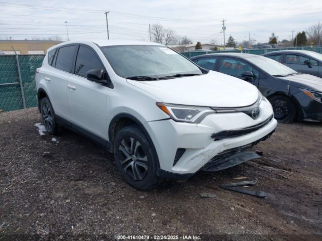 toyota rav4 2017 jtmbfrev1hj714449