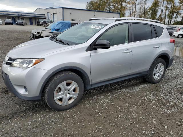 toyota rav4 le 2015 jtmbfrev6fj035192