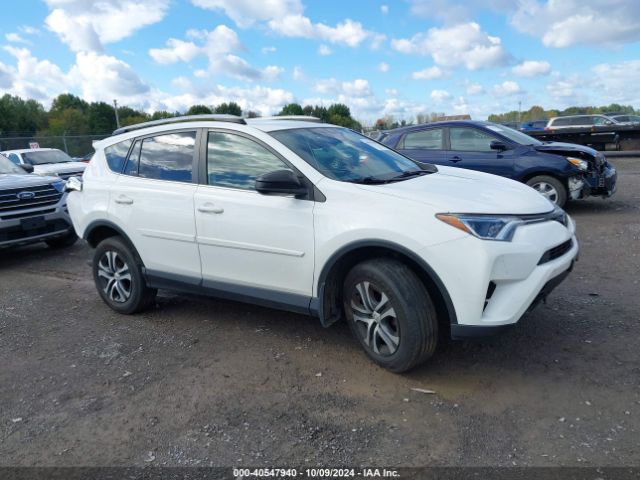 toyota rav4 2017 jtmbfrev6hj162592