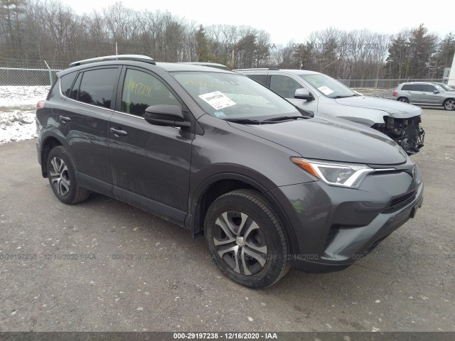 toyota rav4 2017 jtmbfrev7hj134915