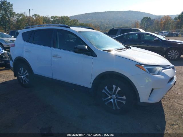 toyota rav4 2017 jtmbfrev7hj145719