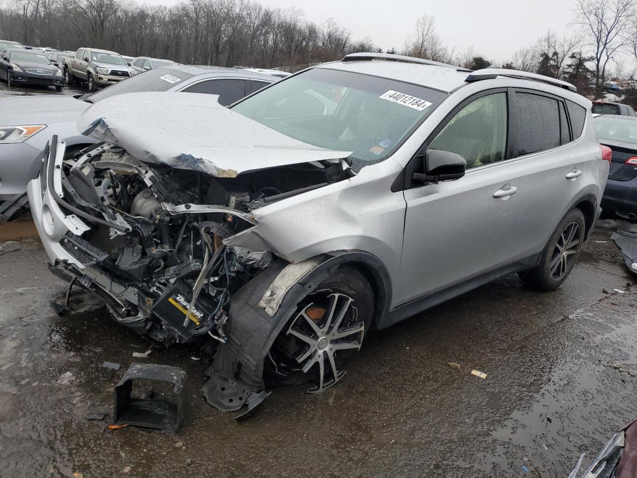 toyota rav 4 2015 jtmbfrev9fj046624