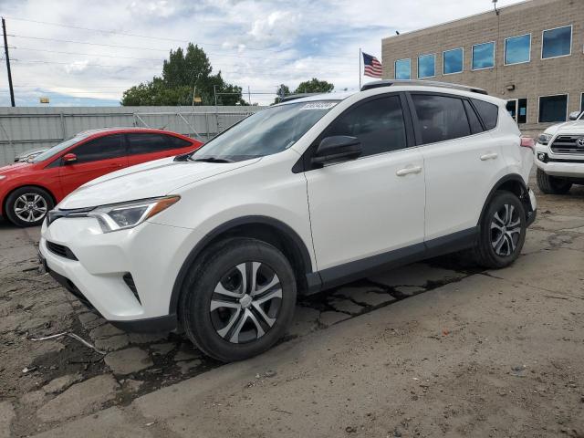 toyota rav4 le 2018 jtmbfrev9jj181594