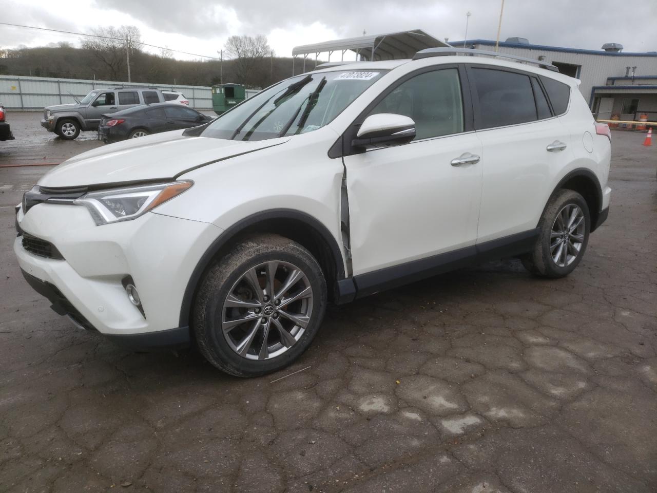 toyota rav 4 2017 jtmdfrev3hj715143