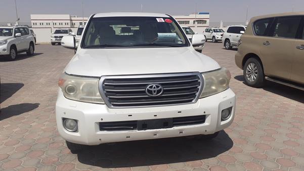 toyota land cruiser 2013 jtmhuo9j6d5065589