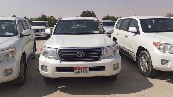 toyota land cruiser gxr v8 0 jtmhv09j1f4174712