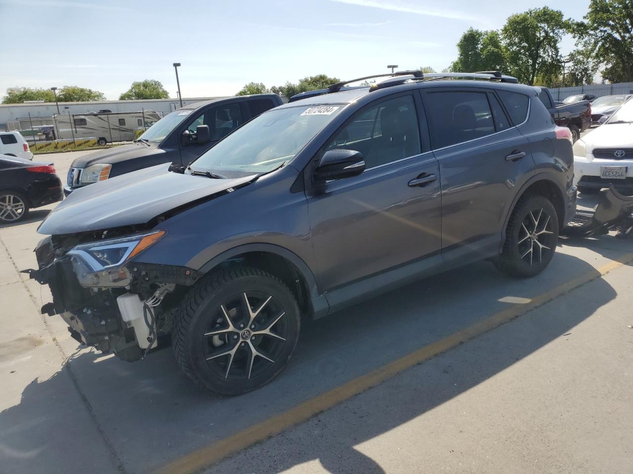 toyota rav 4 2018 jtmjfrev9jd225300