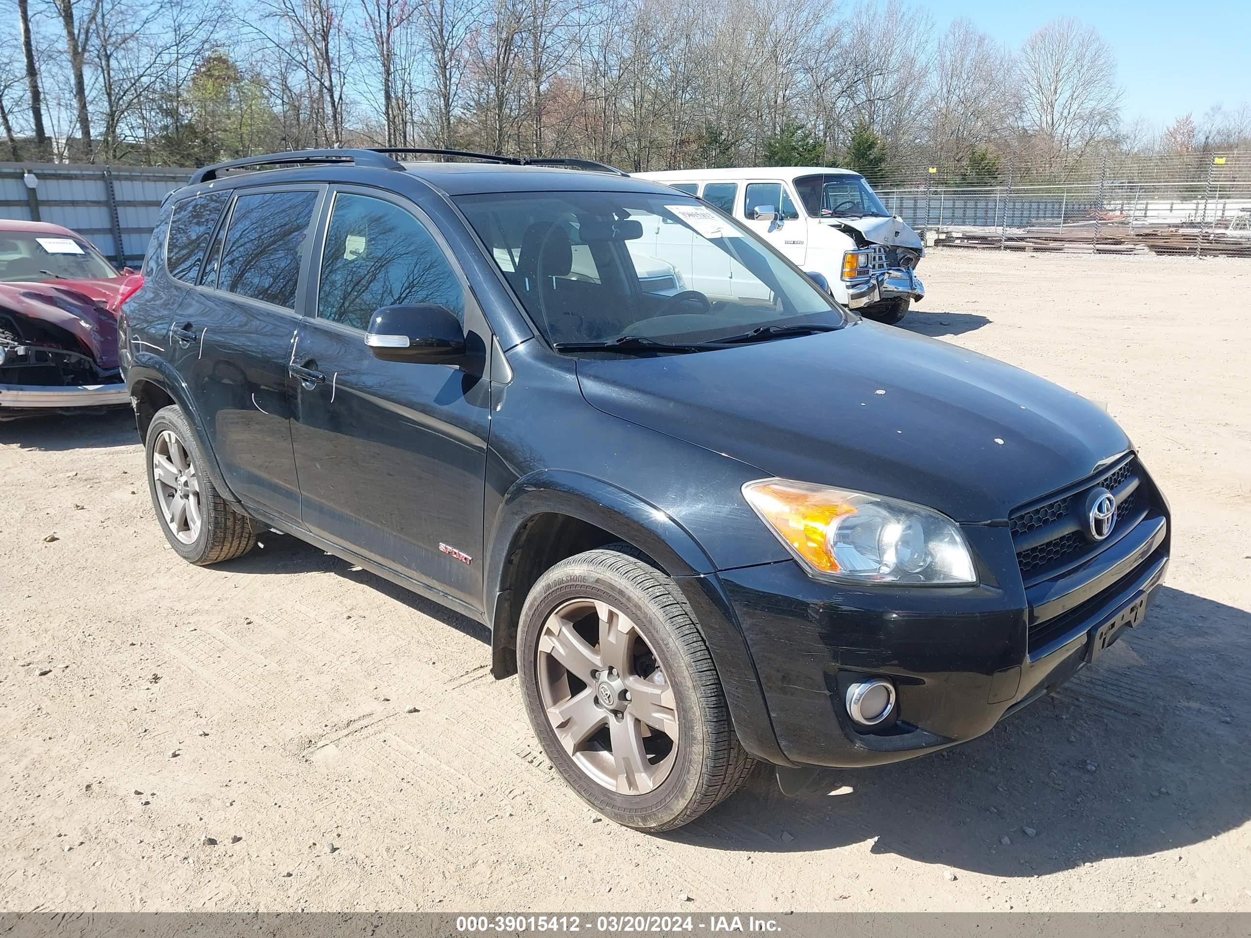 toyota rav 4 2011 jtmrf4dv9b5046869