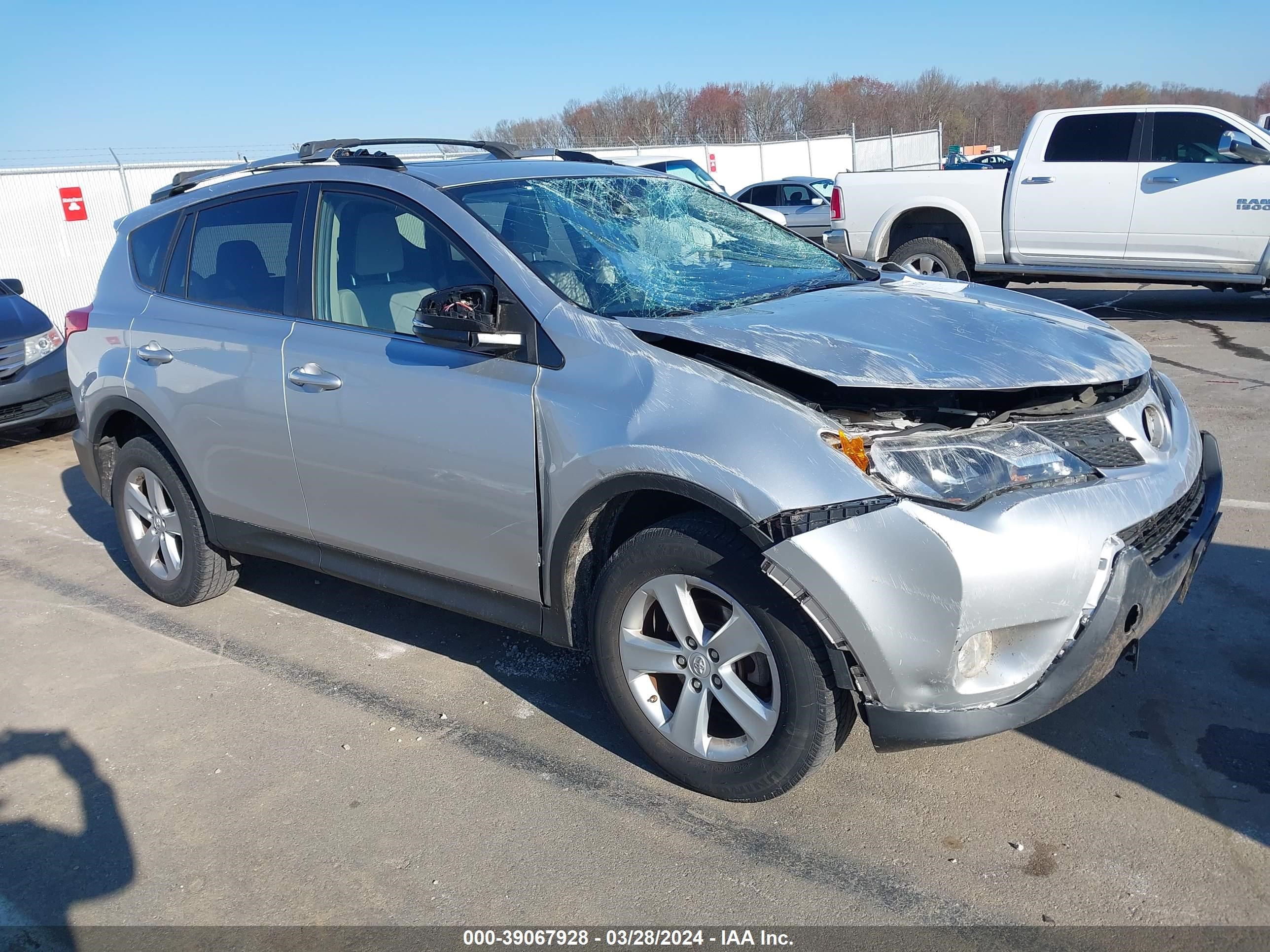 toyota rav 4 2014 jtmrfrev0ed086408