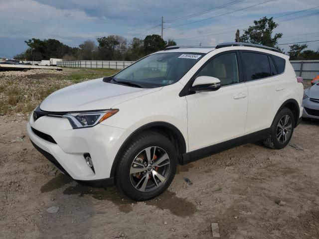 toyota rav4 xle 2017 jtmrfrev0hj702520