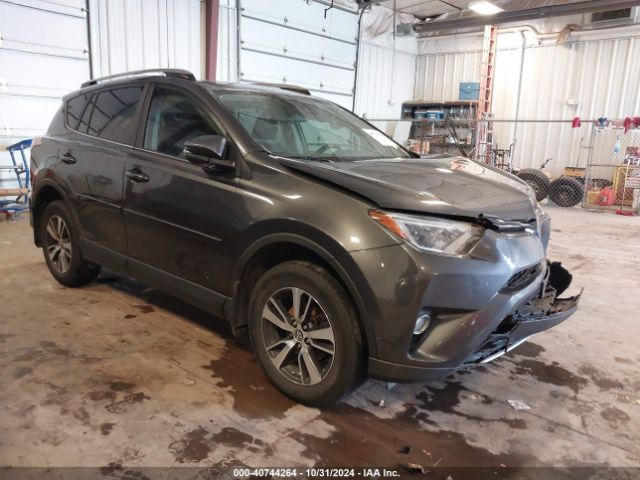 toyota rav4 2017 jtmrfrev2hj137963