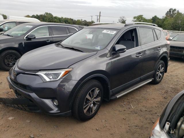 toyota rav4 xle 2017 jtmrfrev3hj130018