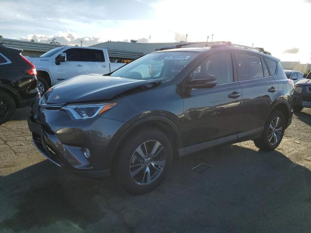 toyota rav4 xle 2017 jtmrfrev5hj148729