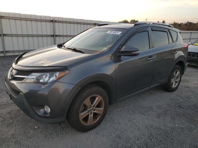 toyota rav4 xle 2015 jtmrfrev6fj042304