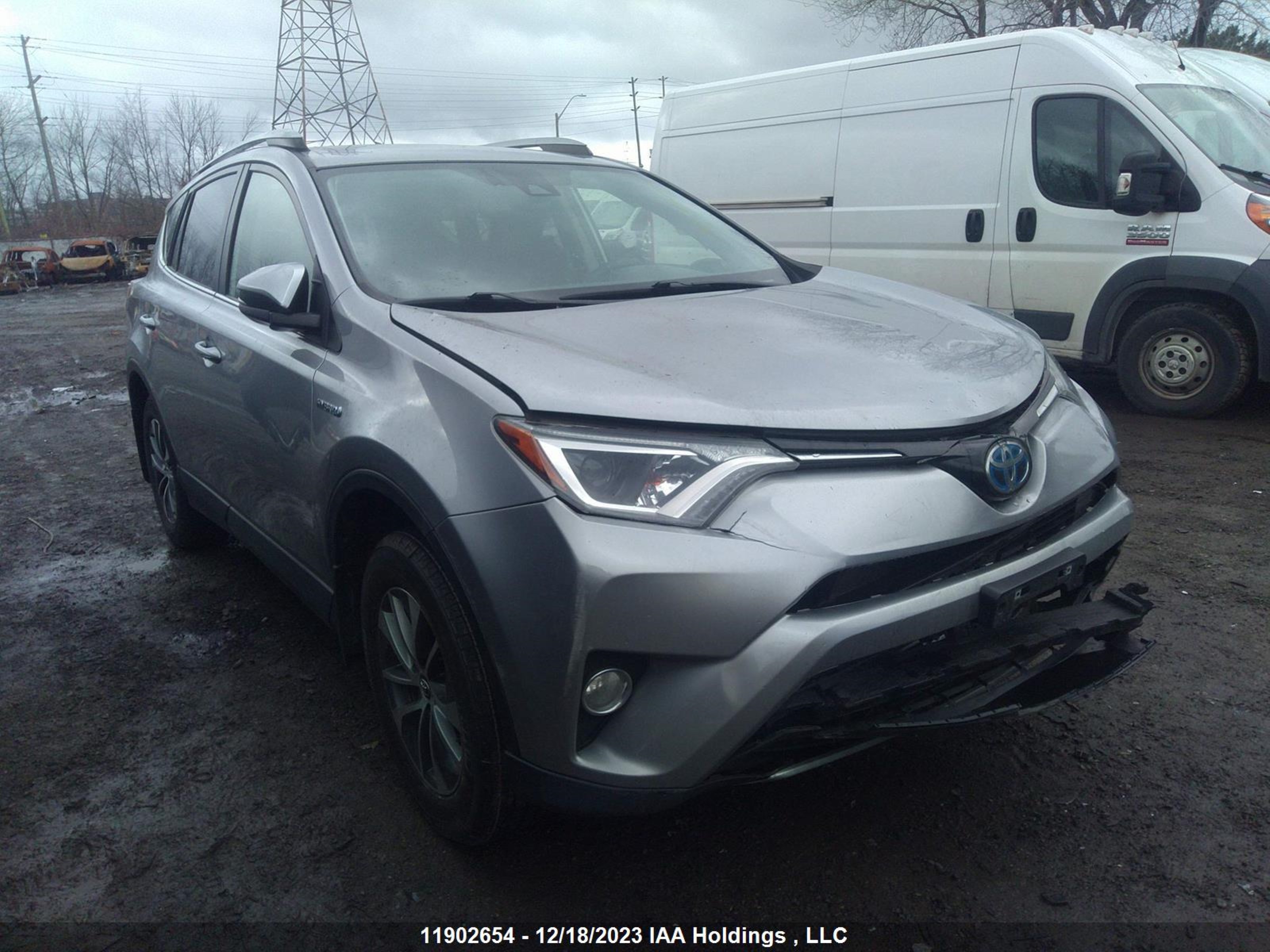 toyota  2018 jtmrjrev2jd190634