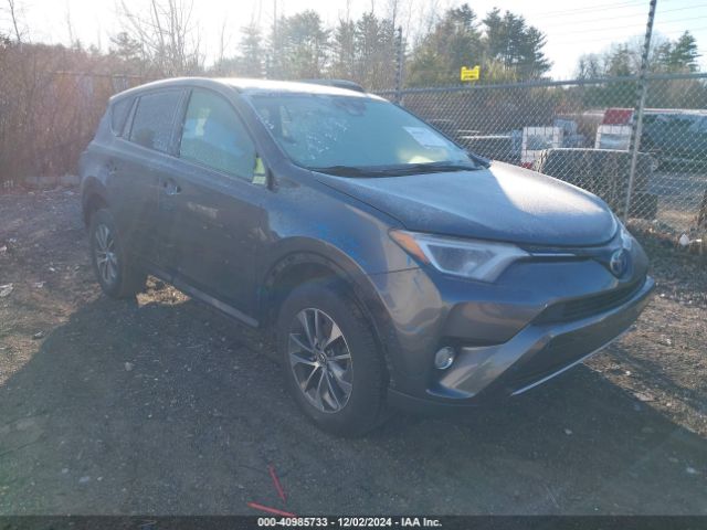 toyota rav4 2017 jtmrjrev8hd141819