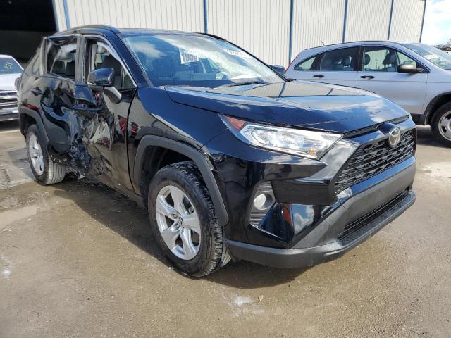 toyota rav4 xle 2021 jtmw1rfv7md066512