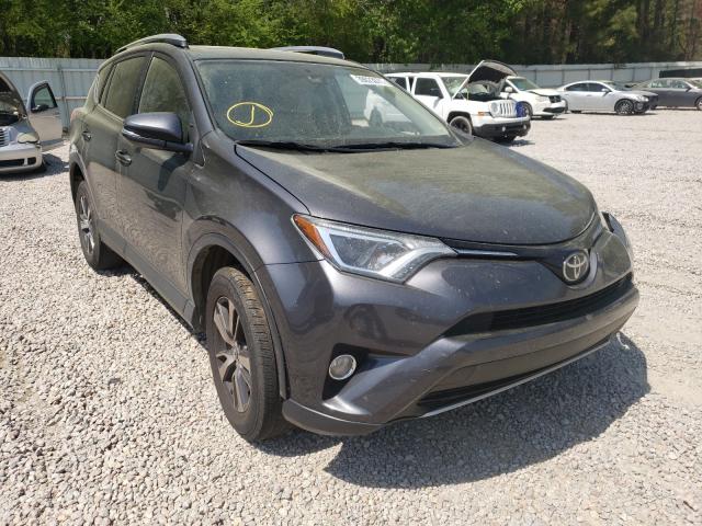 toyota rav4 xle 2017 jtmwfrev2hj113181