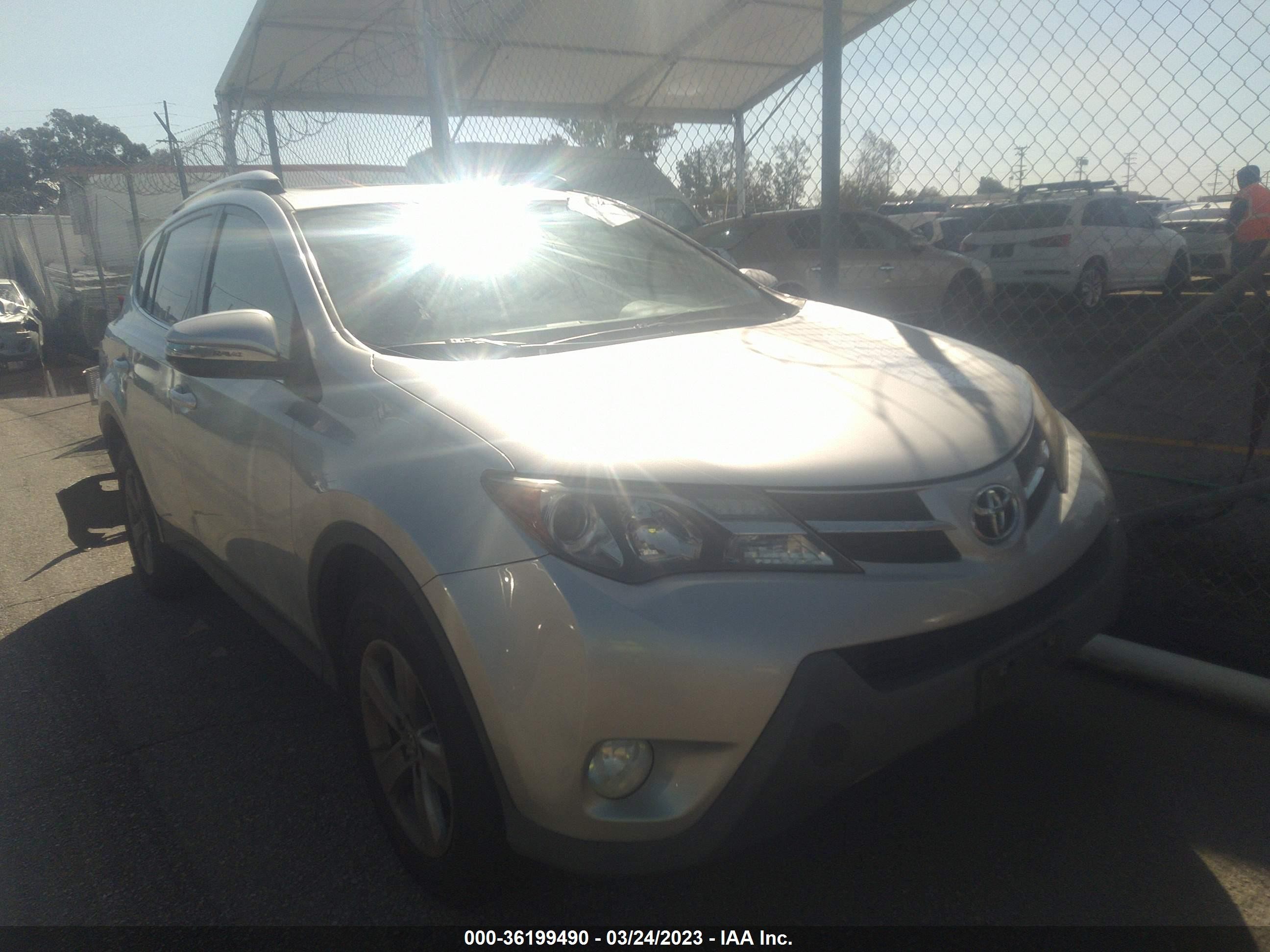 toyota rav 4 2015 jtmwfrev5fd069477