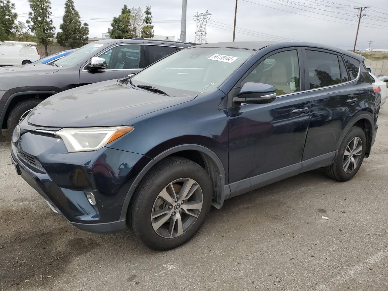 toyota rav 4 2017 jtmwfrev9hj140698