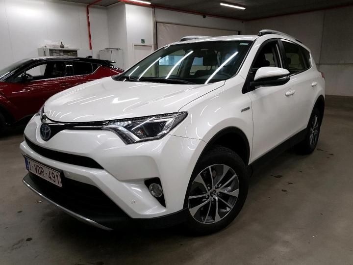 toyota rav4 2018 jtmwrrev40d090352