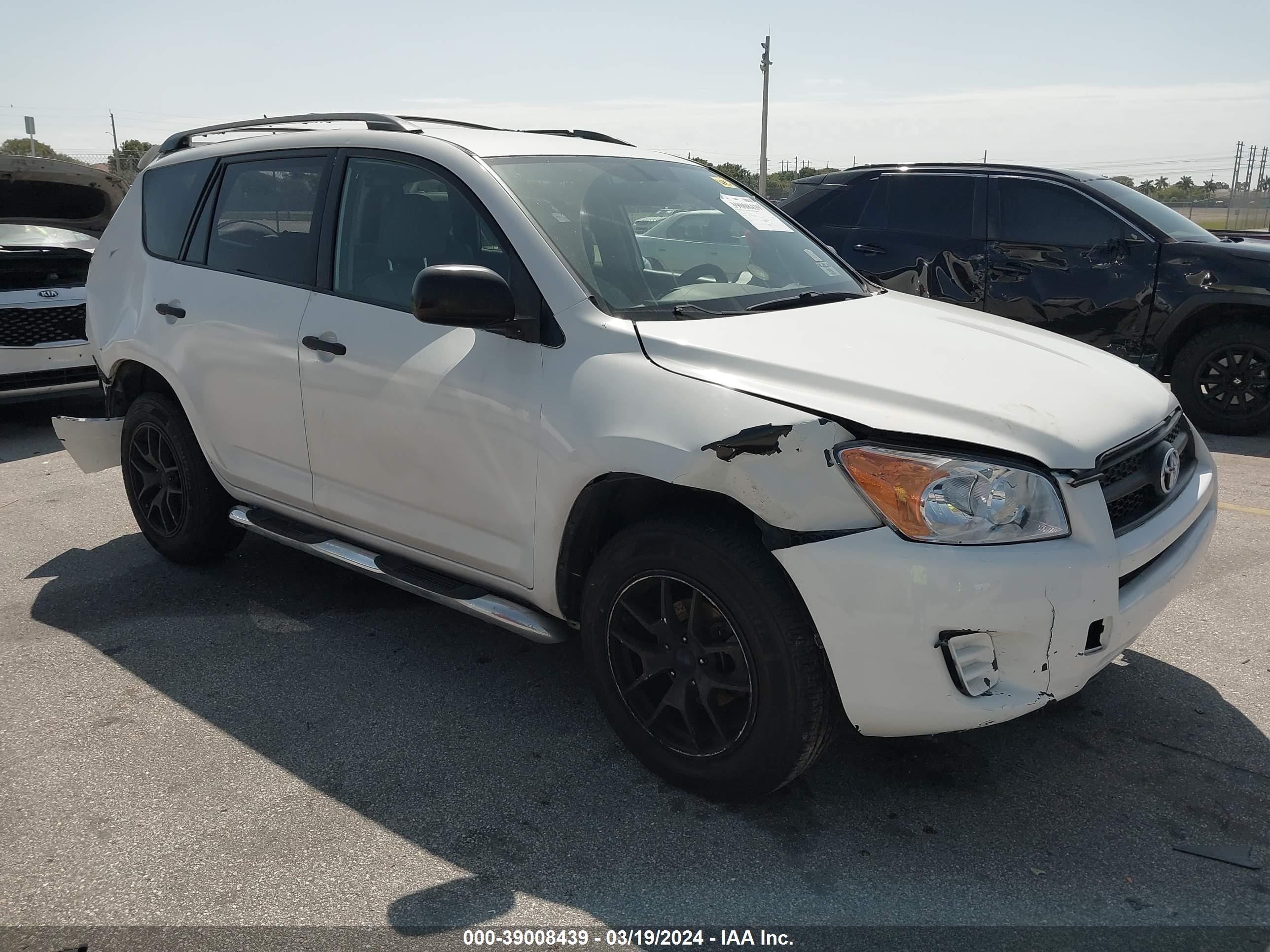 toyota rav 4 2010 jtmzf4dv2ad026841