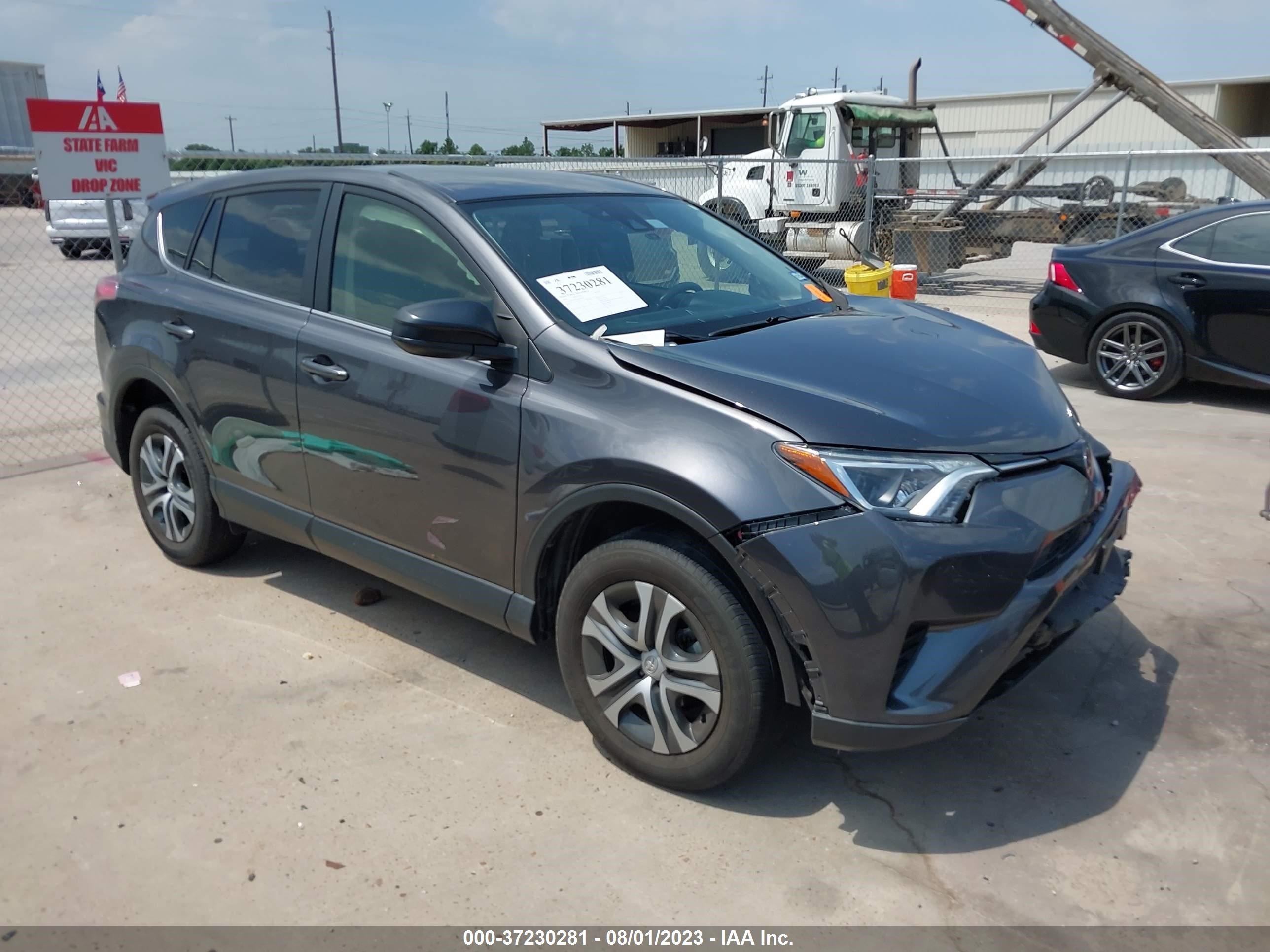 toyota rav 4 2018 jtmzfrev6jj163567