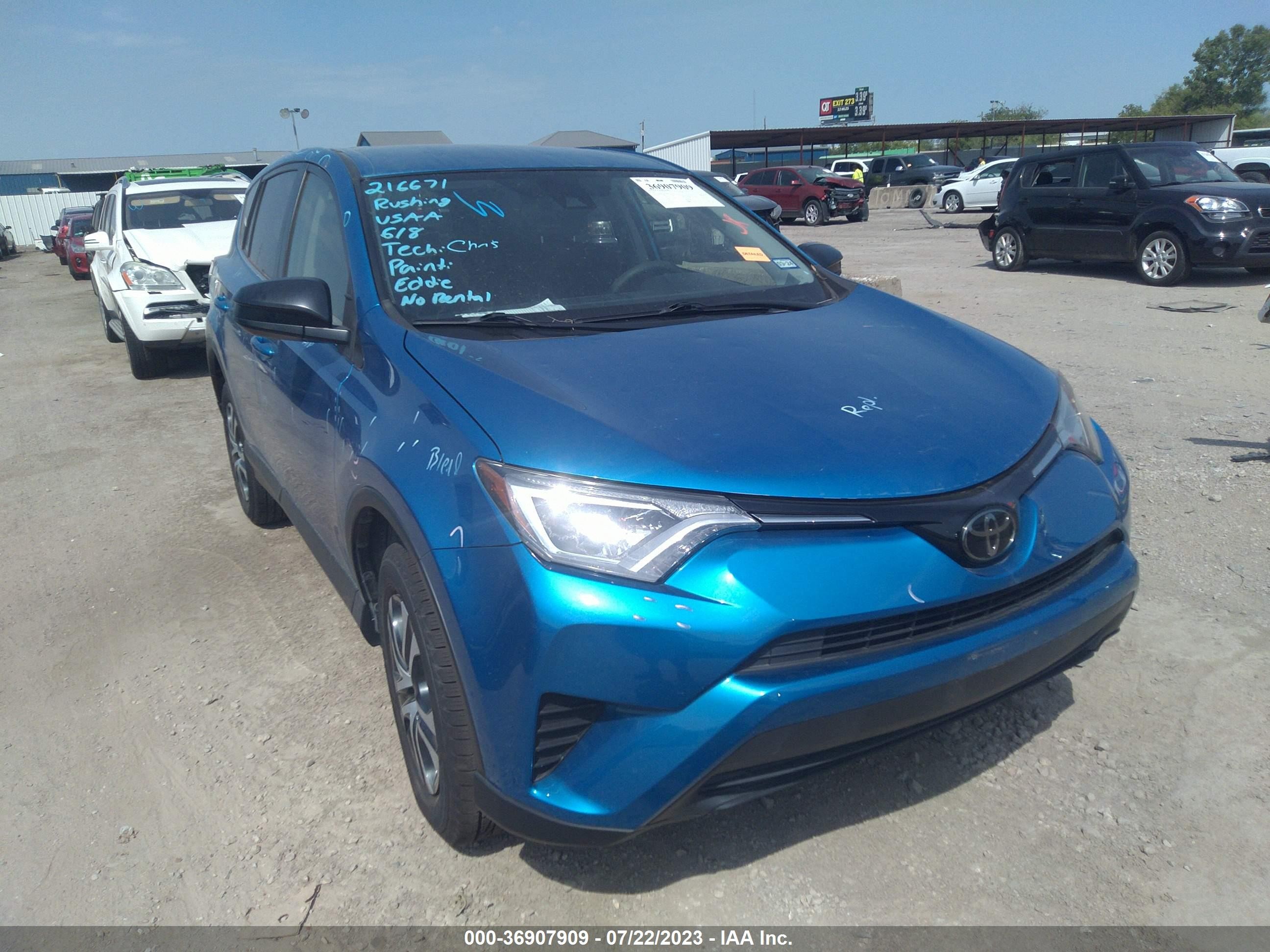 toyota rav 4 2018 jtmzfrev6jj163973