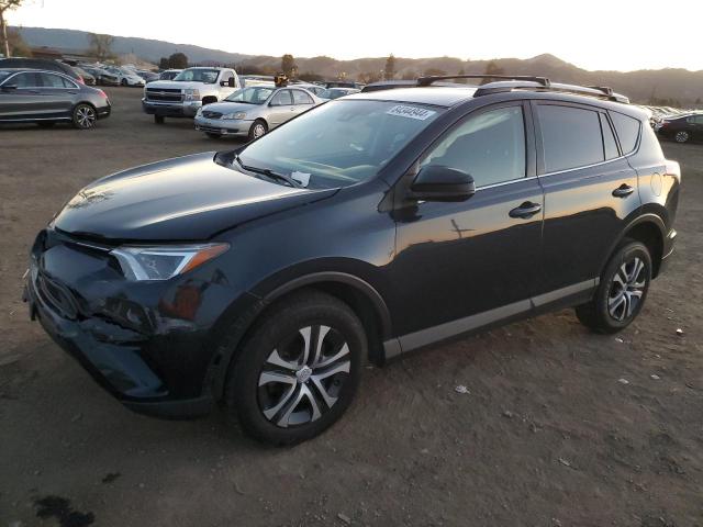 toyota rav4 le 2017 jtmzfrev7hj104232