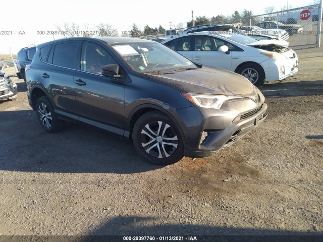 toyota rav4 2017 jtmzfrev7hj146349