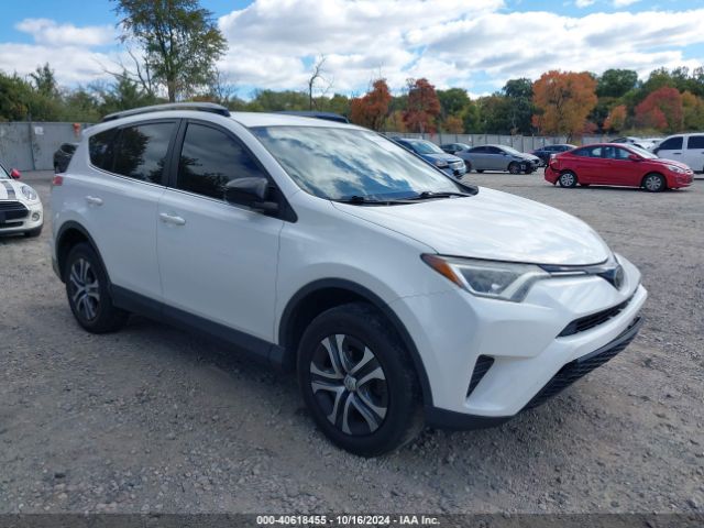 toyota rav4 2017 jtmzfrev7hj702806