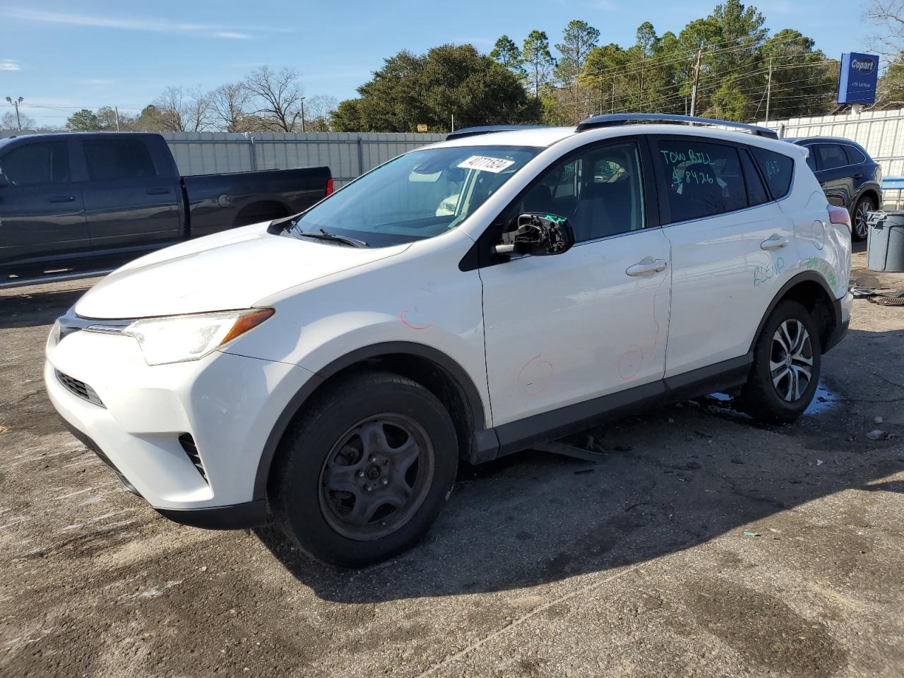 toyota rav 4 2018 jtmzfrev8jj151730