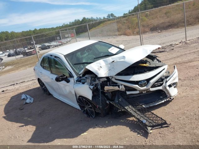 toyota camry 2018 jtnb11hk2j3070094