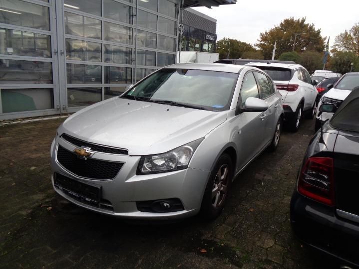 chevrolet cruze hatchback 2011 kl1jf68e9ck506075