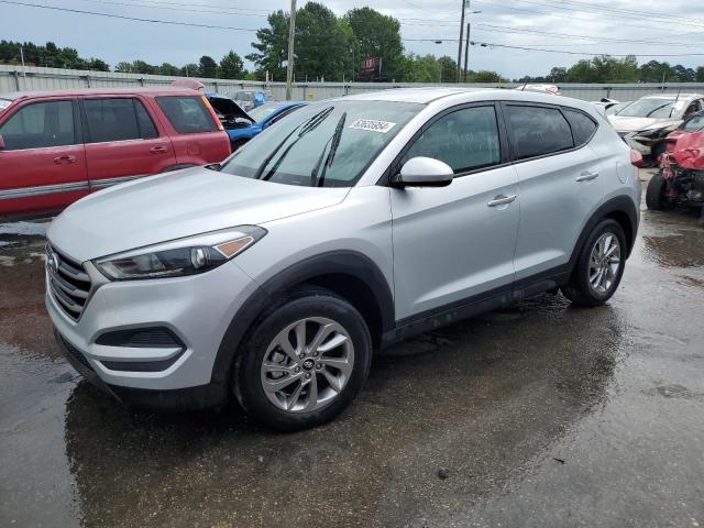 hyundai tucson se 2018 km8j23a49ju682285